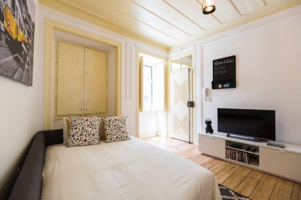 Ola Lisbon - Rato I Apartment Luaran gambar